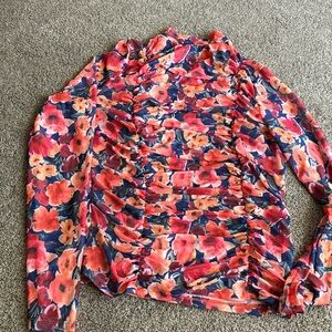 🌺🌸SHEIN FLOWER SHIRT